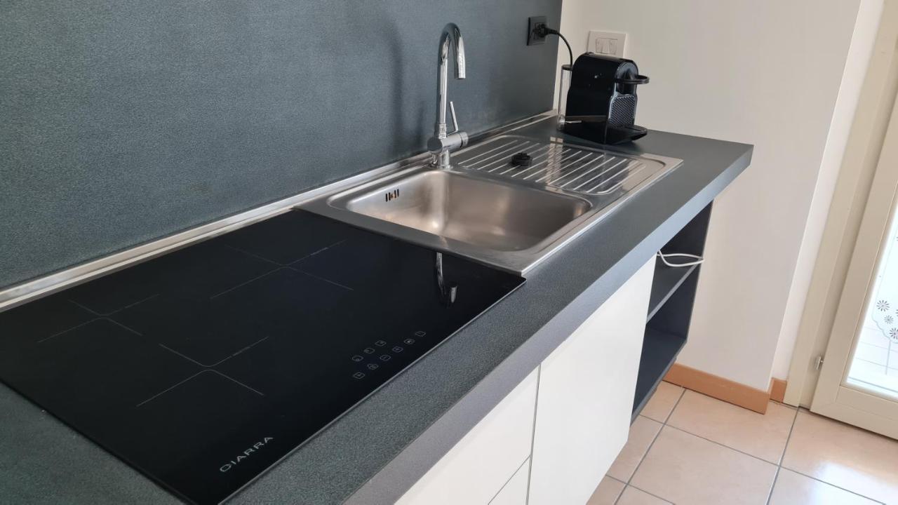 Appartamento Quadrivium Castelnuovo del Garda Exterior foto